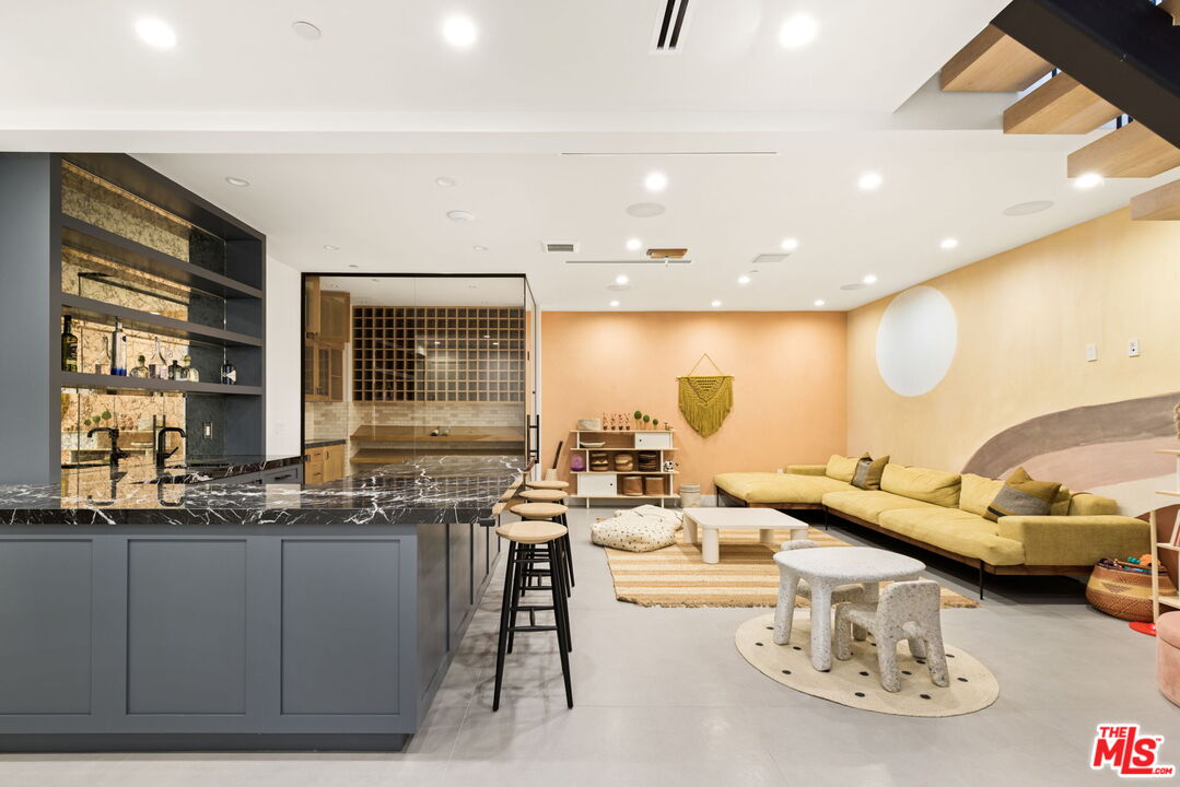 MLS #25604183 image #27