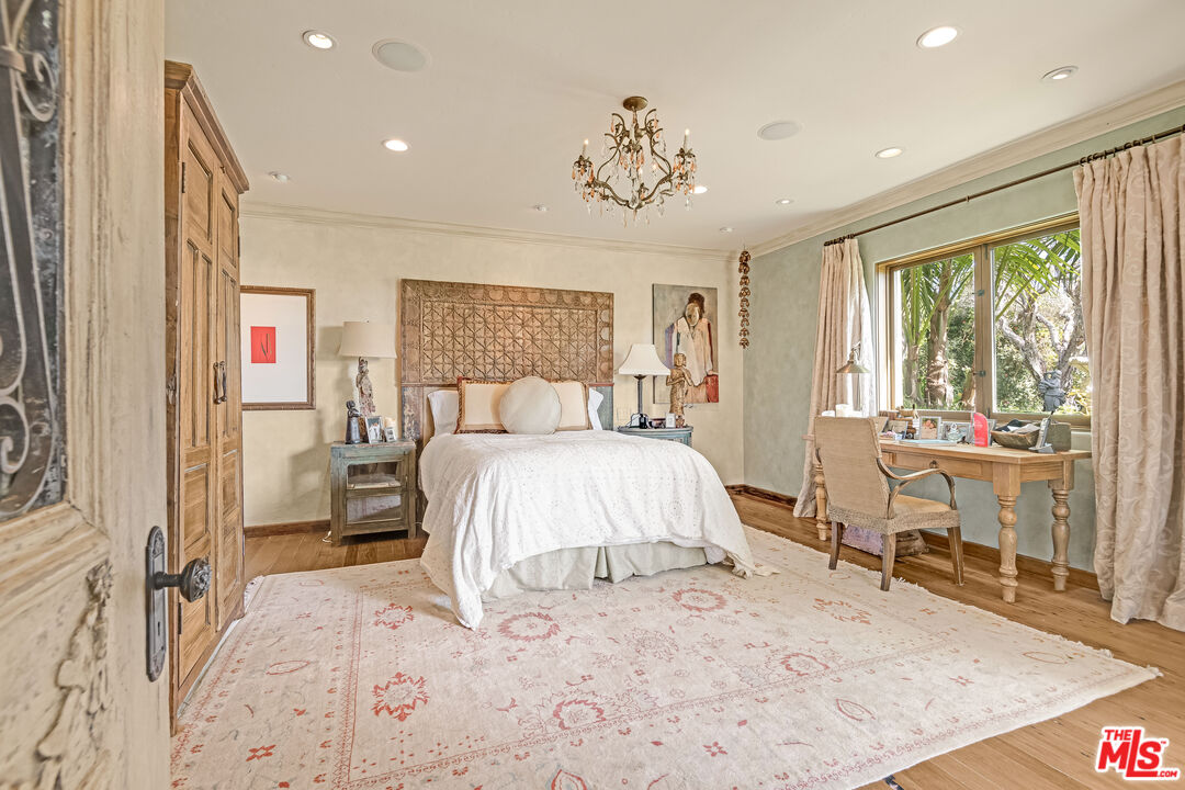 MLS #25604233 image #25