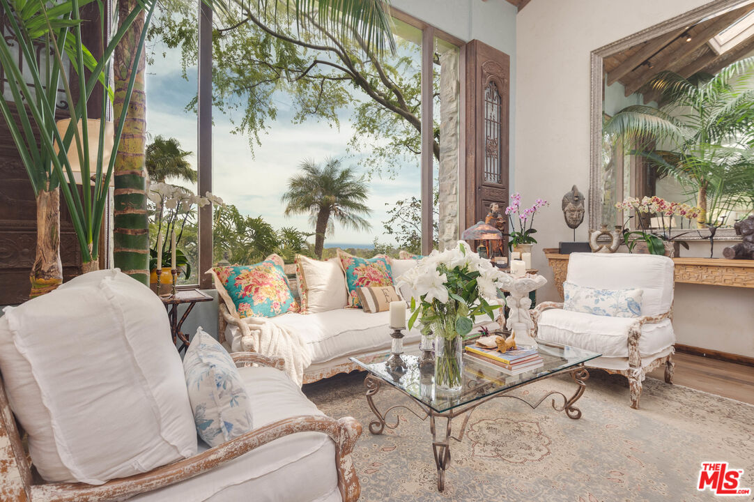 MLS #25604233 image #6