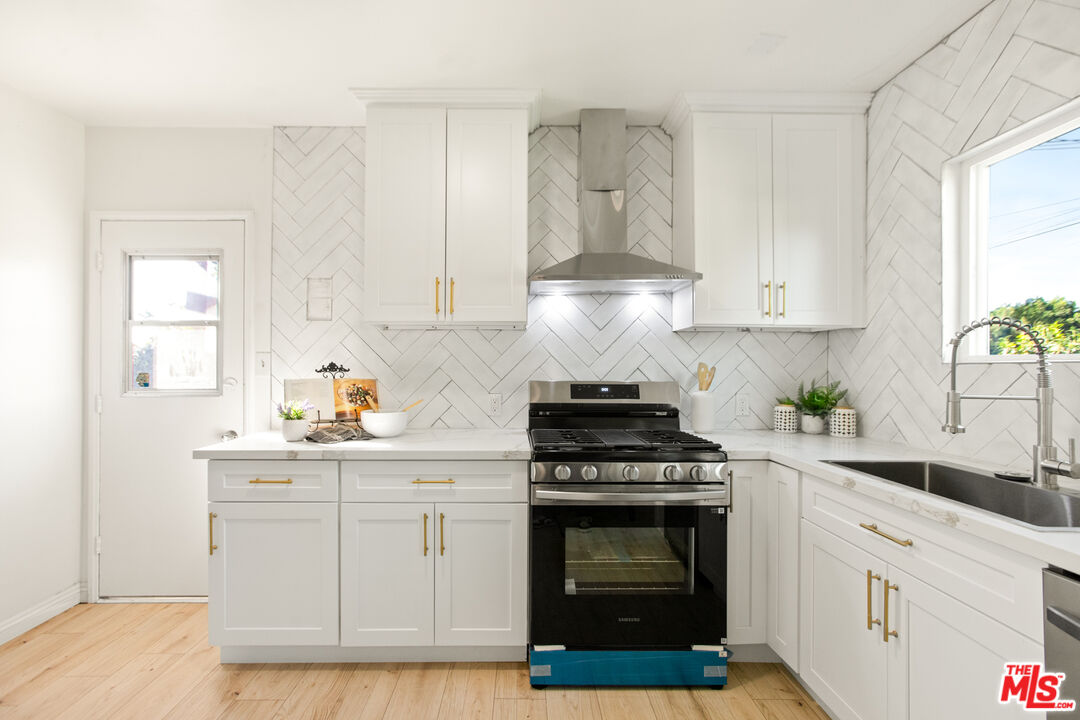 MLS #25604243 image #9