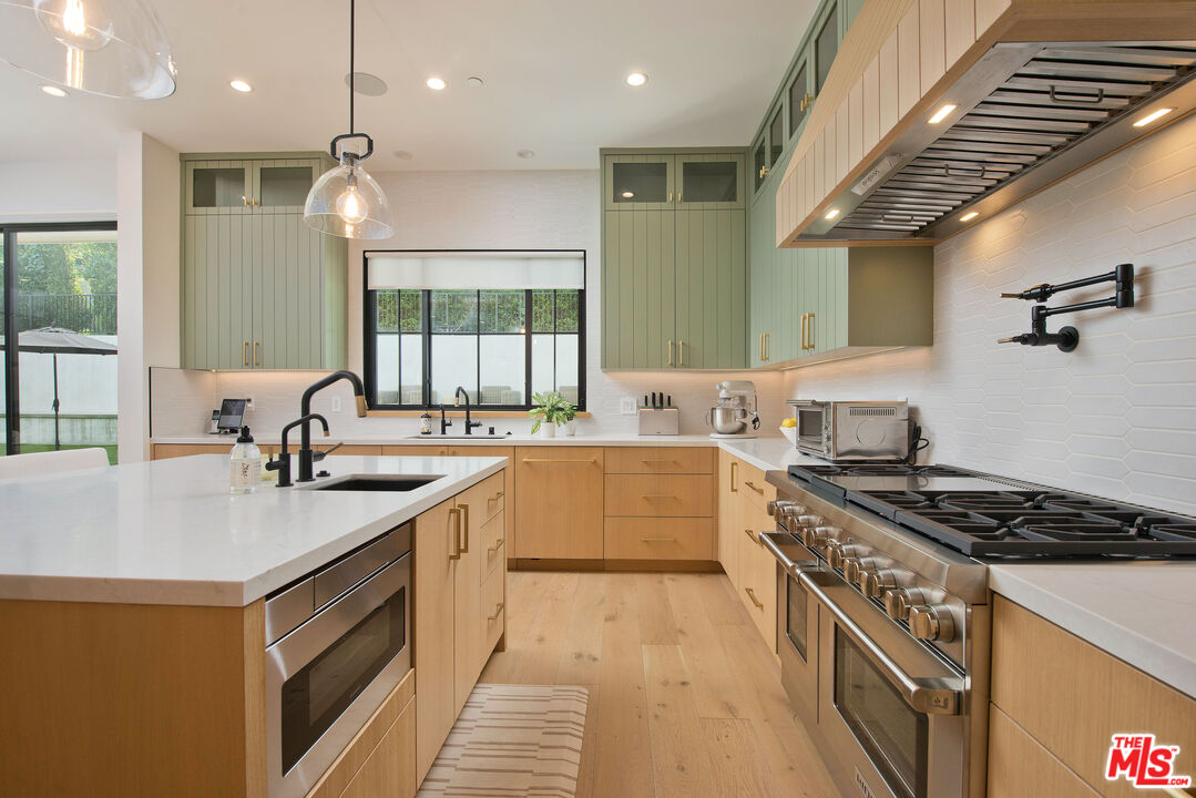 MLS #25604345 image #4