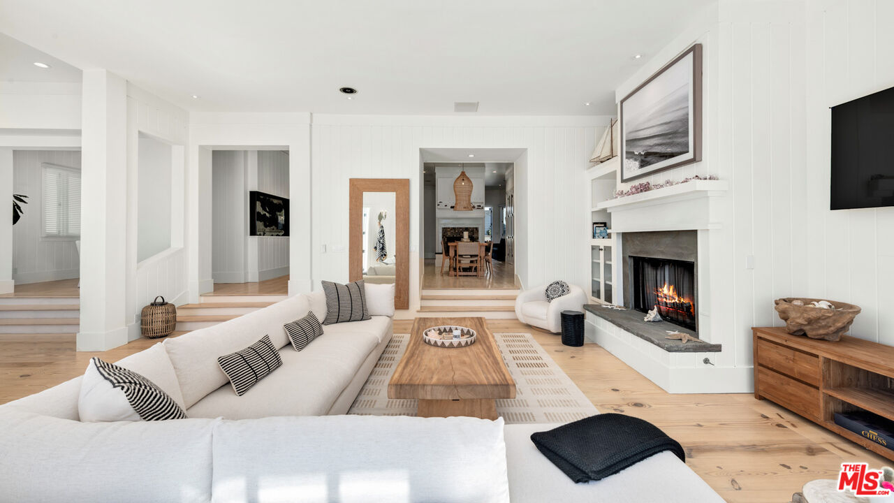 MLS #25604423 image #14