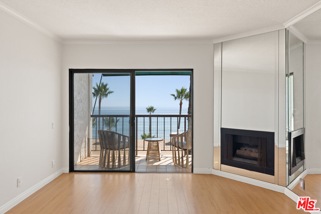 MLS #25604481 image #5