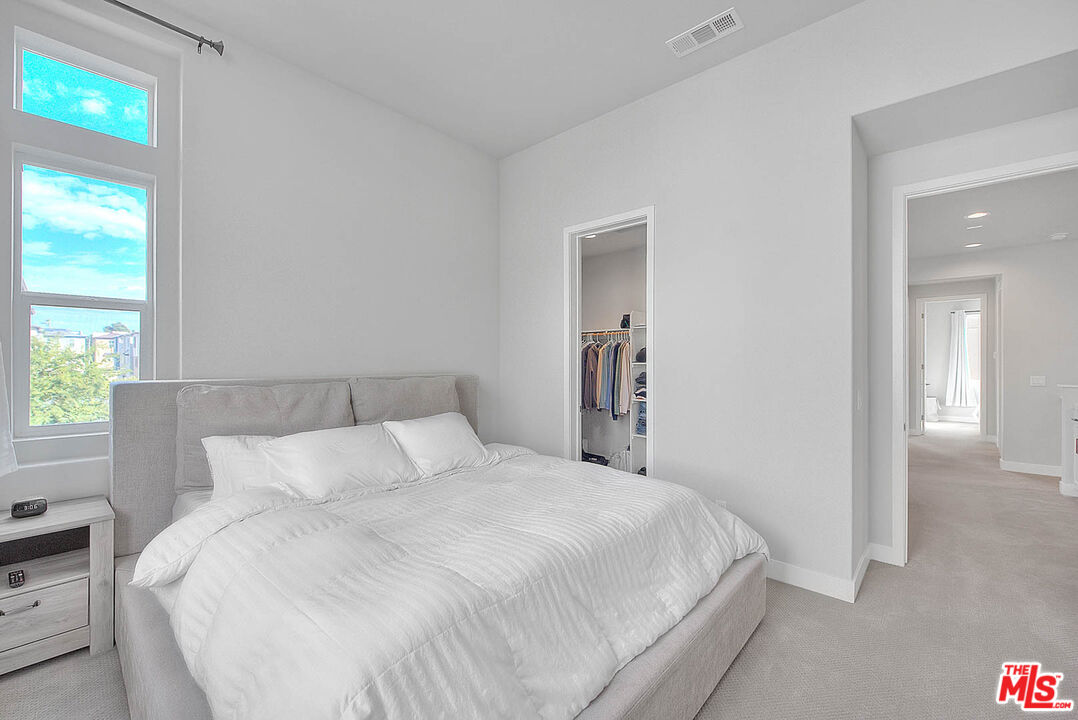 MLS #25604593 image #10