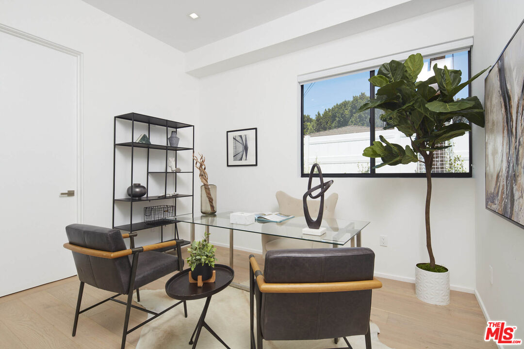 MLS #25604607 image #14