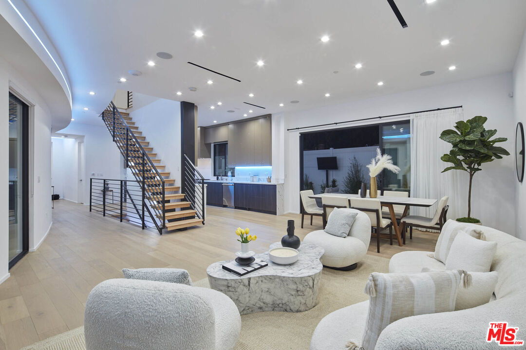 MLS #25604607 image #46