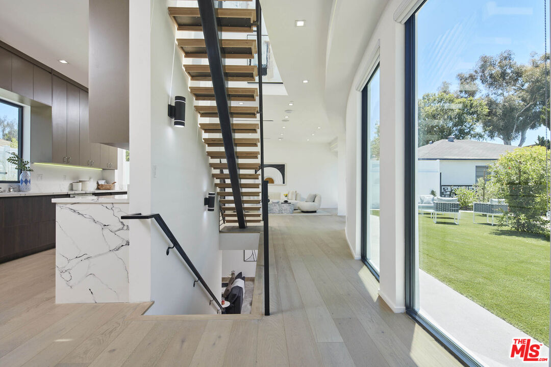 MLS #25604607 image #5