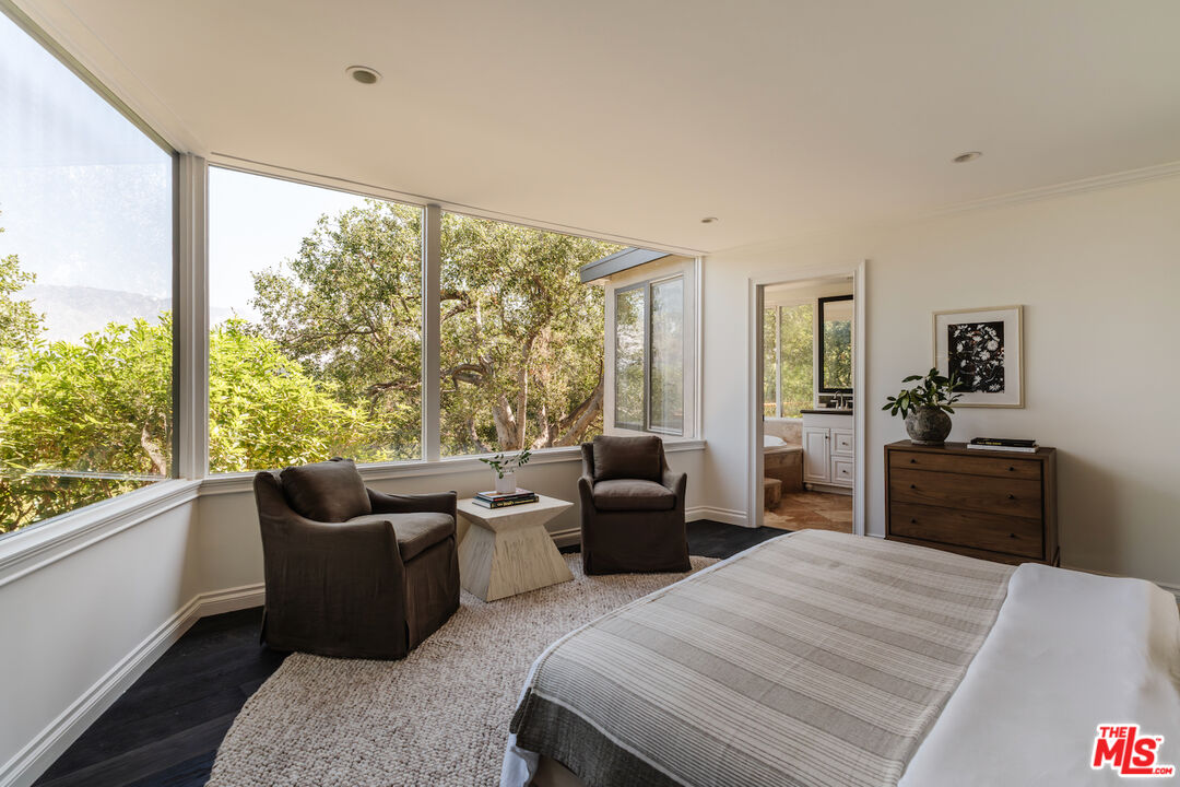 MLS #25604667 image #23