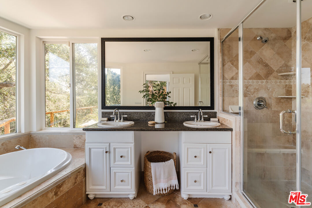 MLS #25604667 image #26