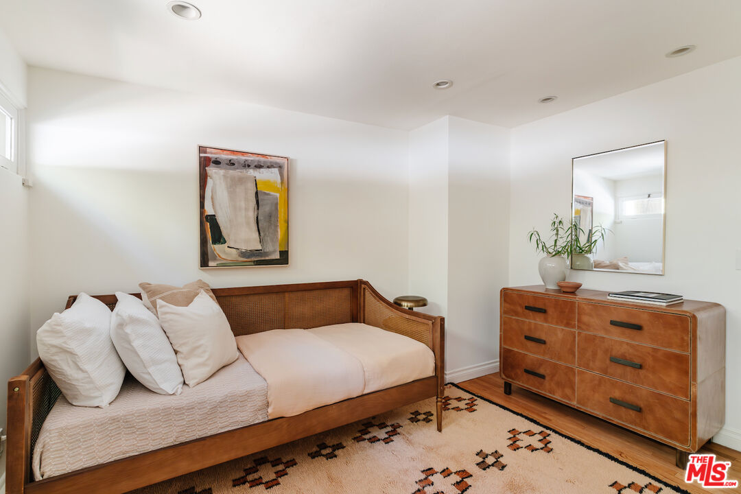 MLS #25604667 image #42