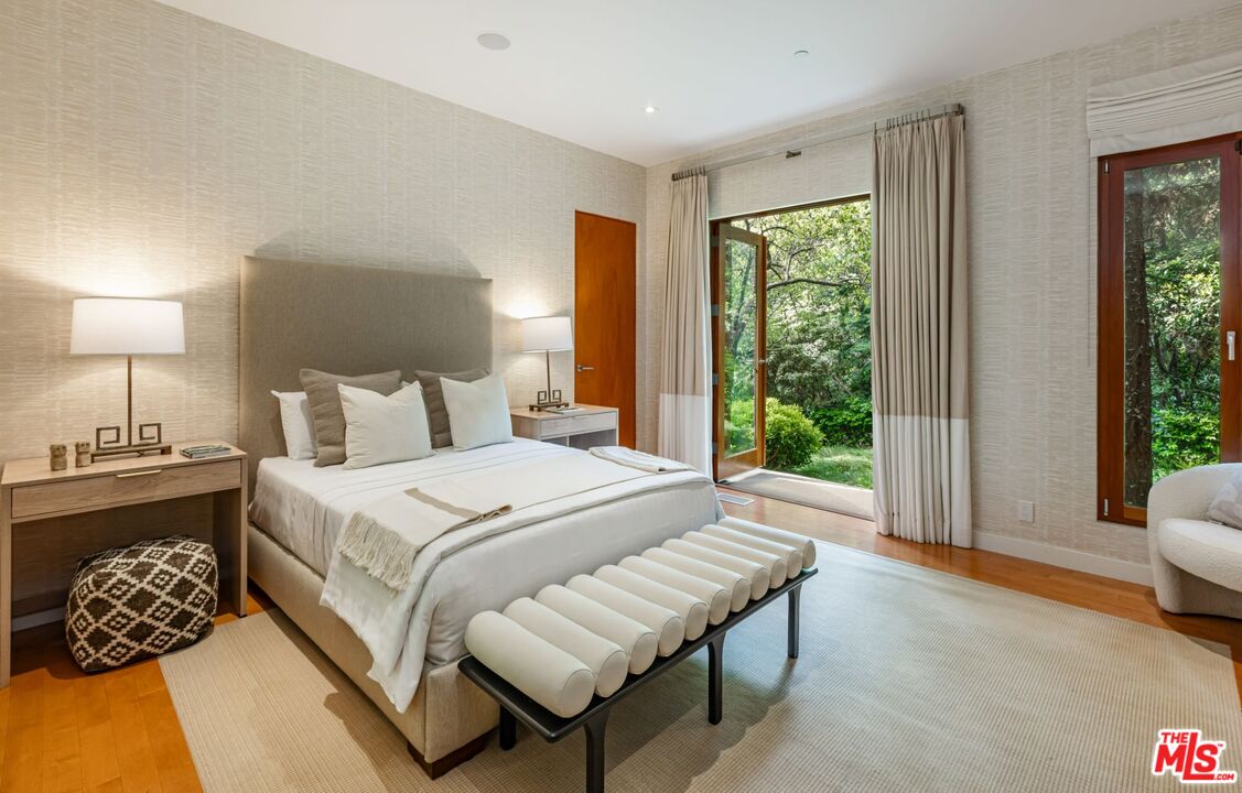 MLS #25604701 image #17