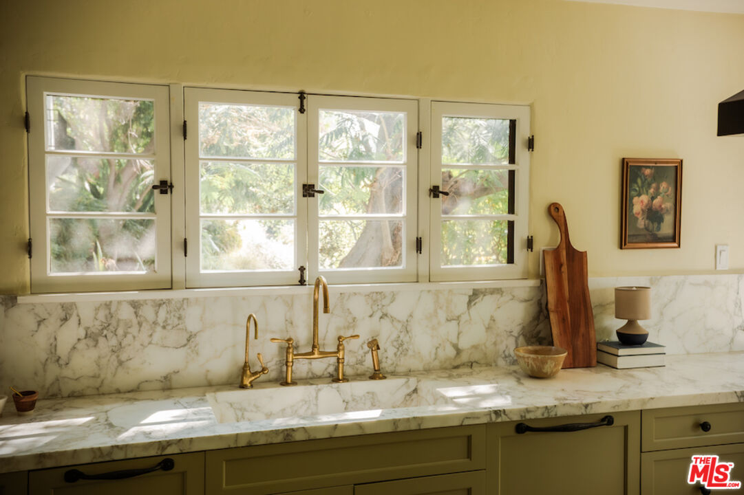 MLS #25604727 image #12