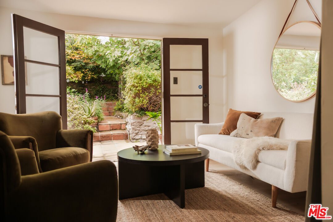 MLS #25604727 image #18