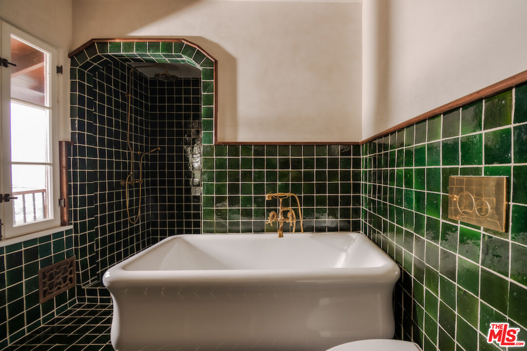 MLS #25604727 image #27