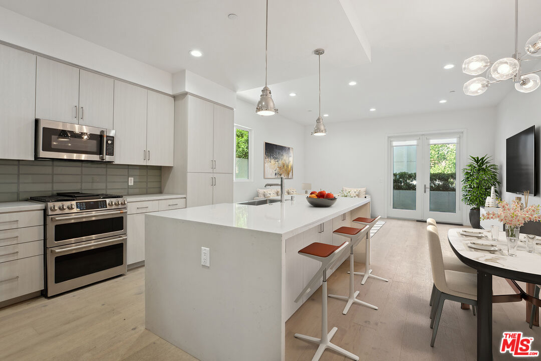 MLS #25604799 image #1