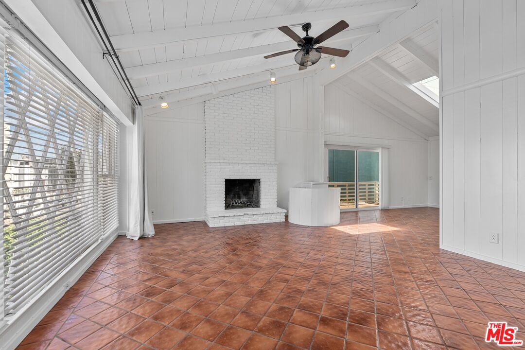 MLS #25604819 image #3