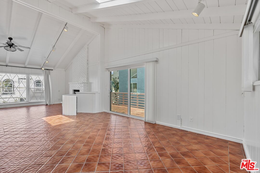 MLS #25604819 image #7