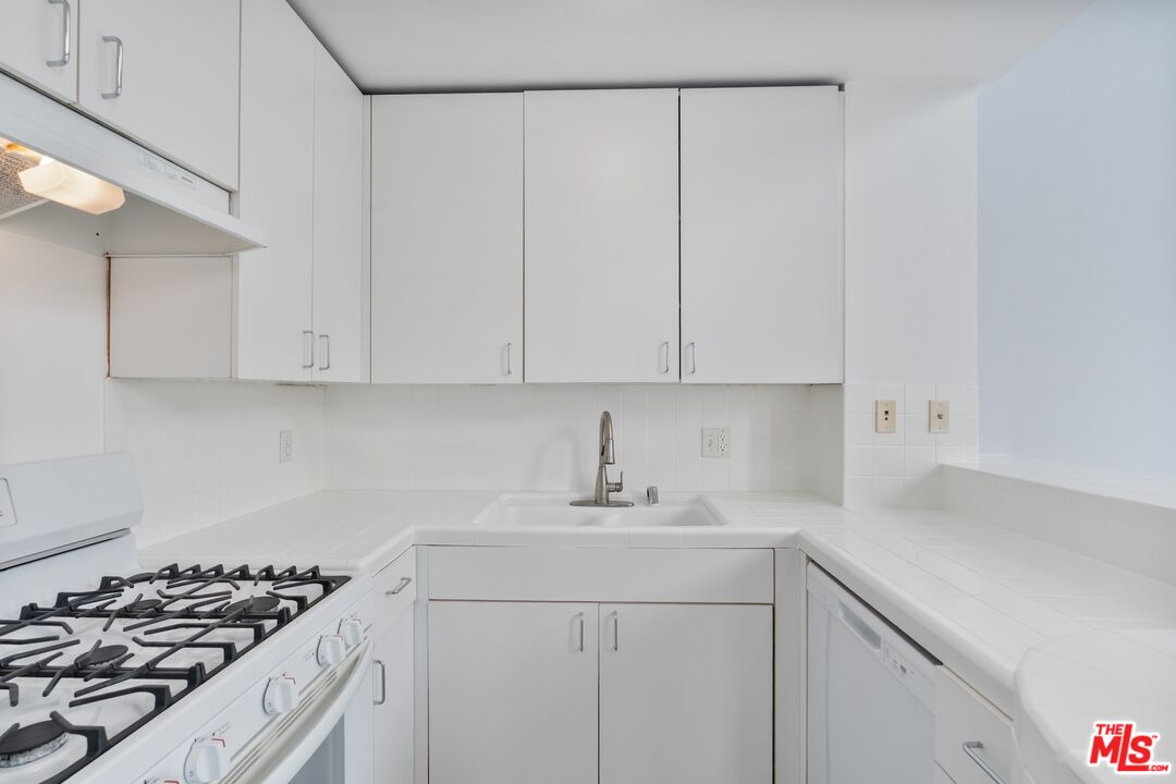 MLS #25604843 image #6