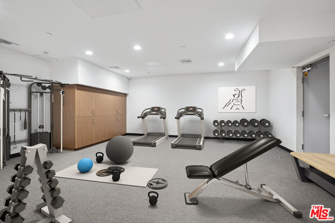 MLS #25604927 image #24