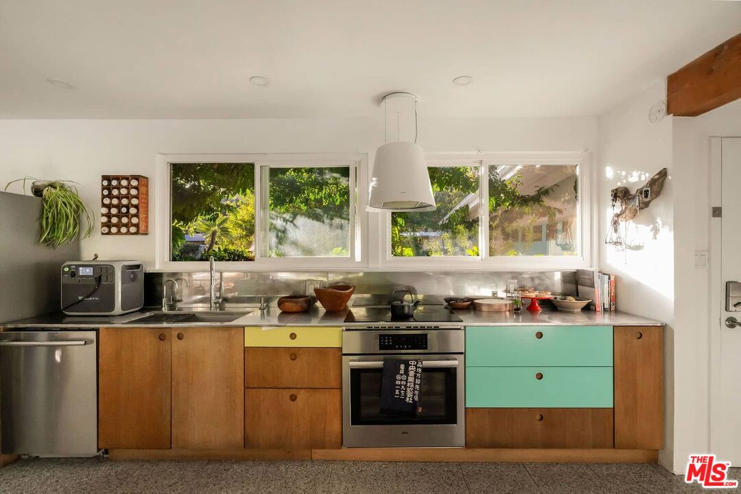 MLS #25605001 image #10