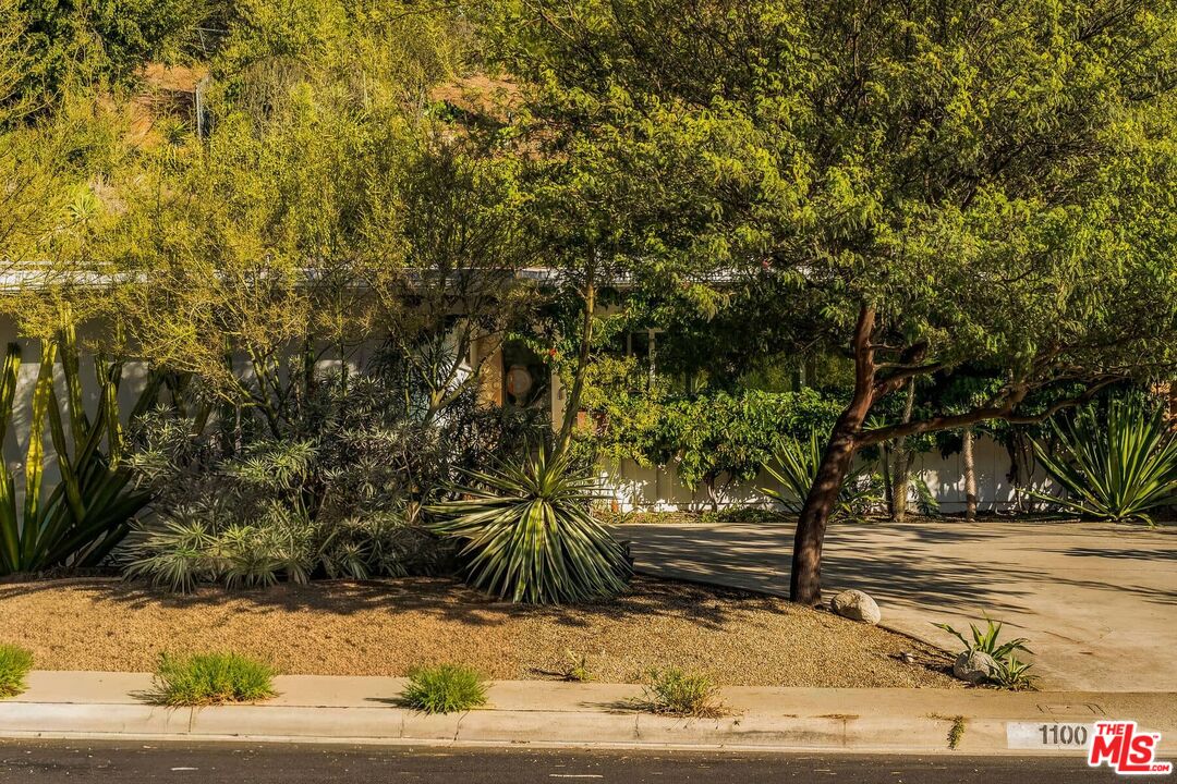 MLS #25605001 image #27