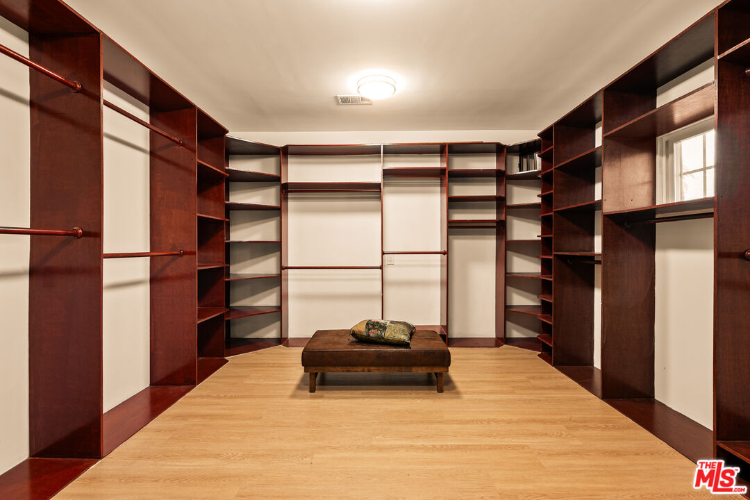 MLS #25605057 image #11