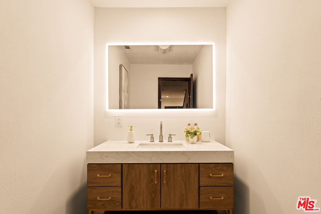 MLS #25605057 image #22