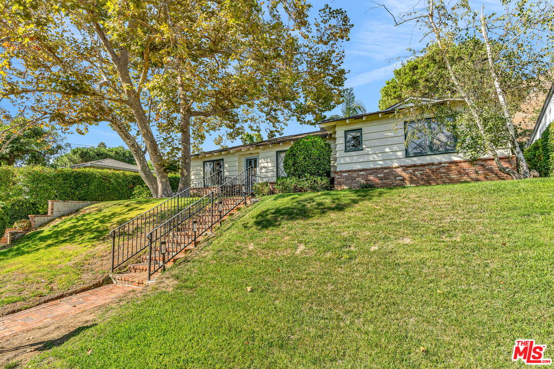 MLS #25605171 image #33