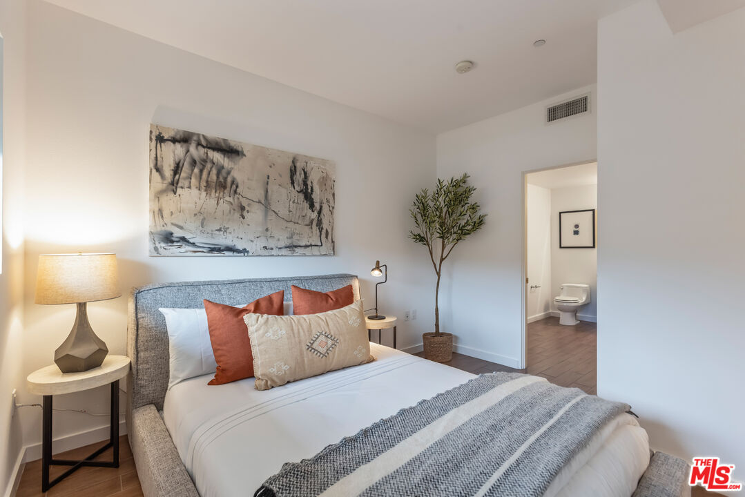 MLS #25605271 image #20