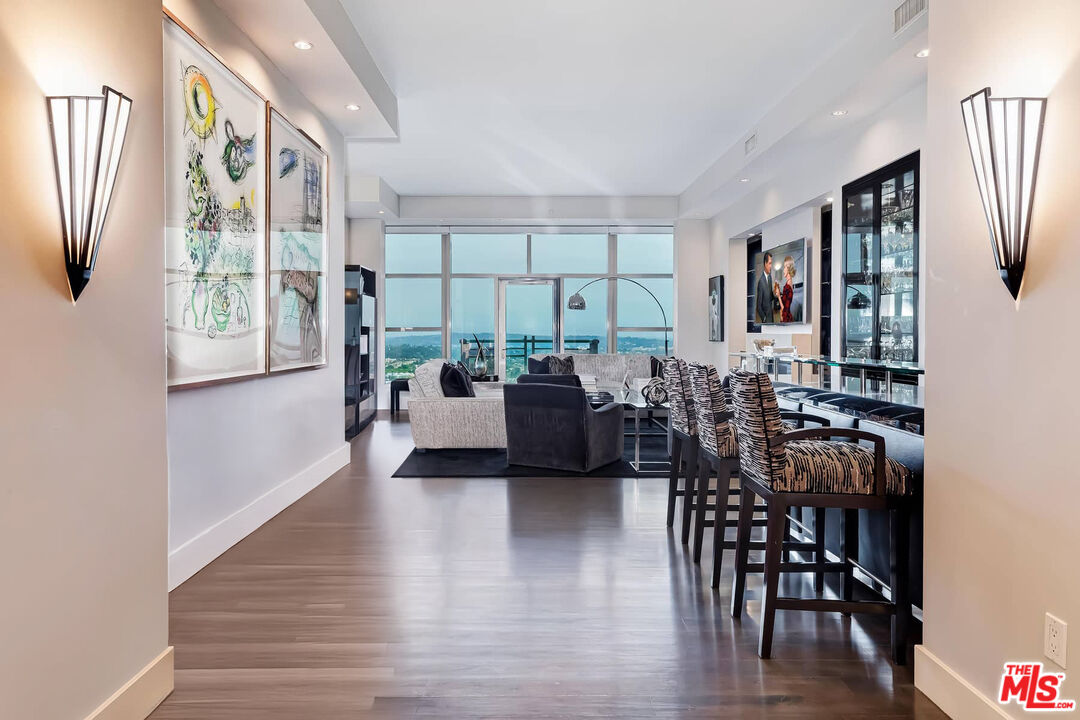 MLS #25605371 image #2