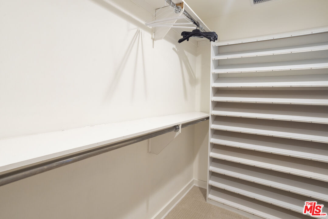 MLS #25605391 image #19