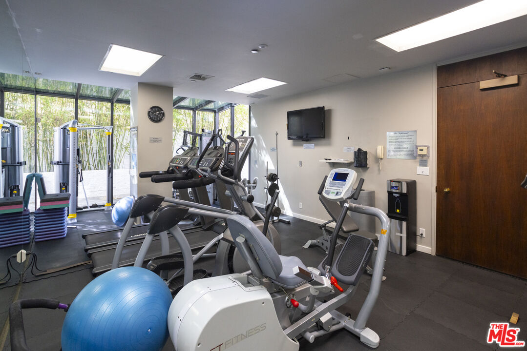 MLS #25605391 image #33