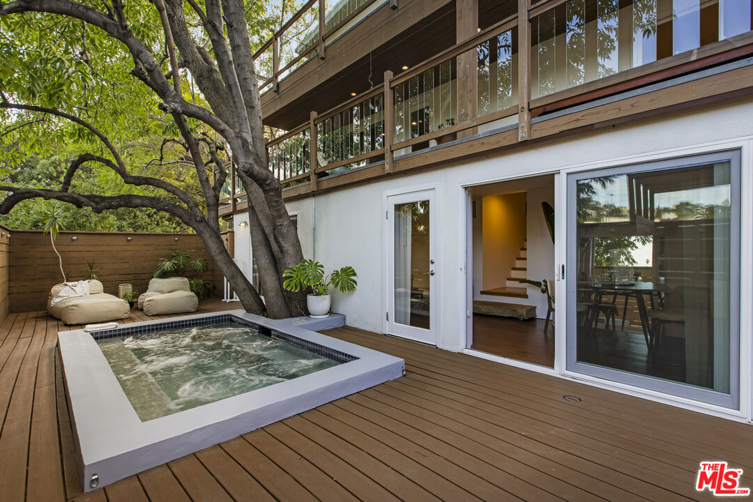 MLS #25605413 image #1