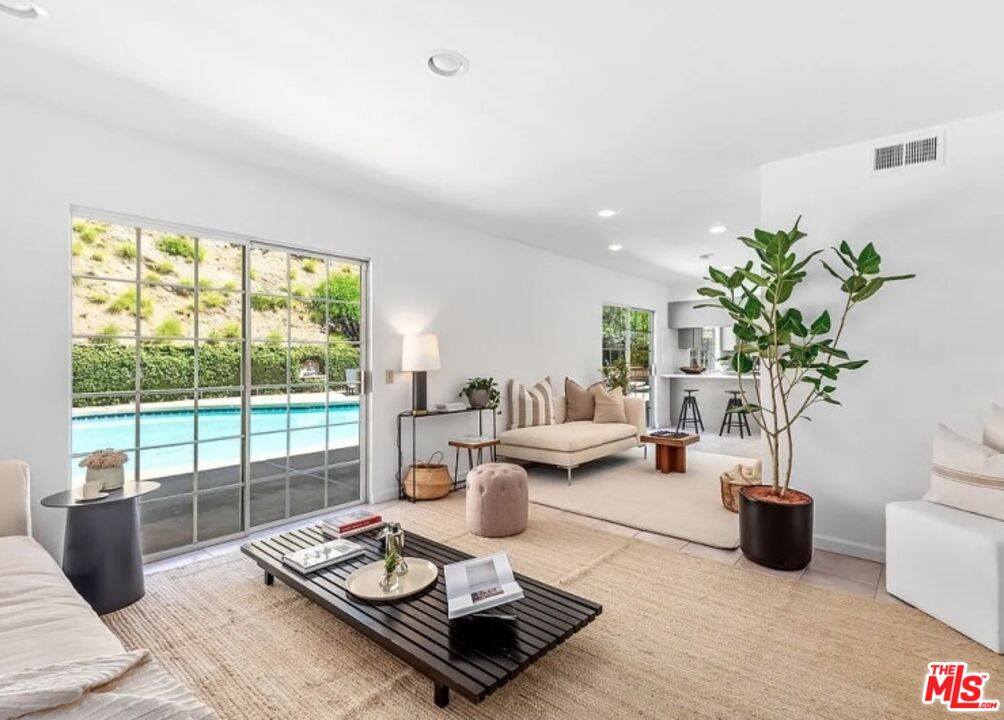 MLS #25605481 image #11