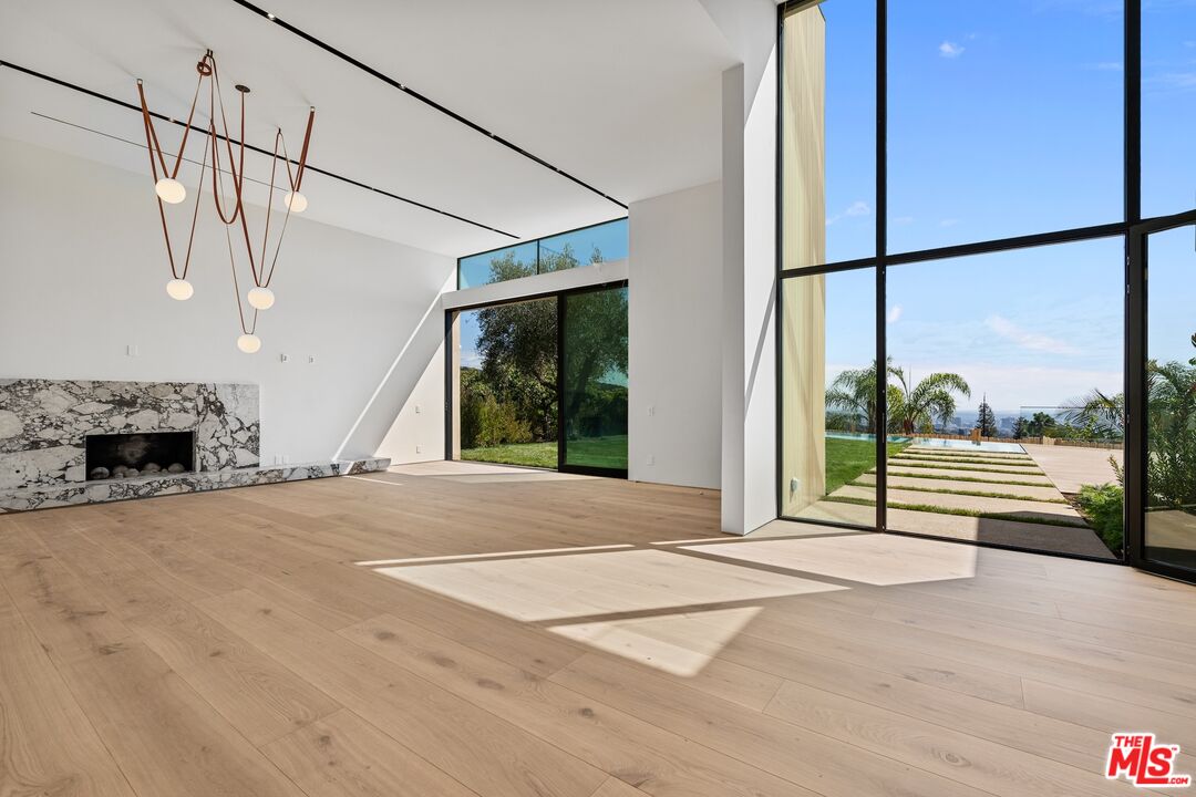 MLS #25605513 image #10