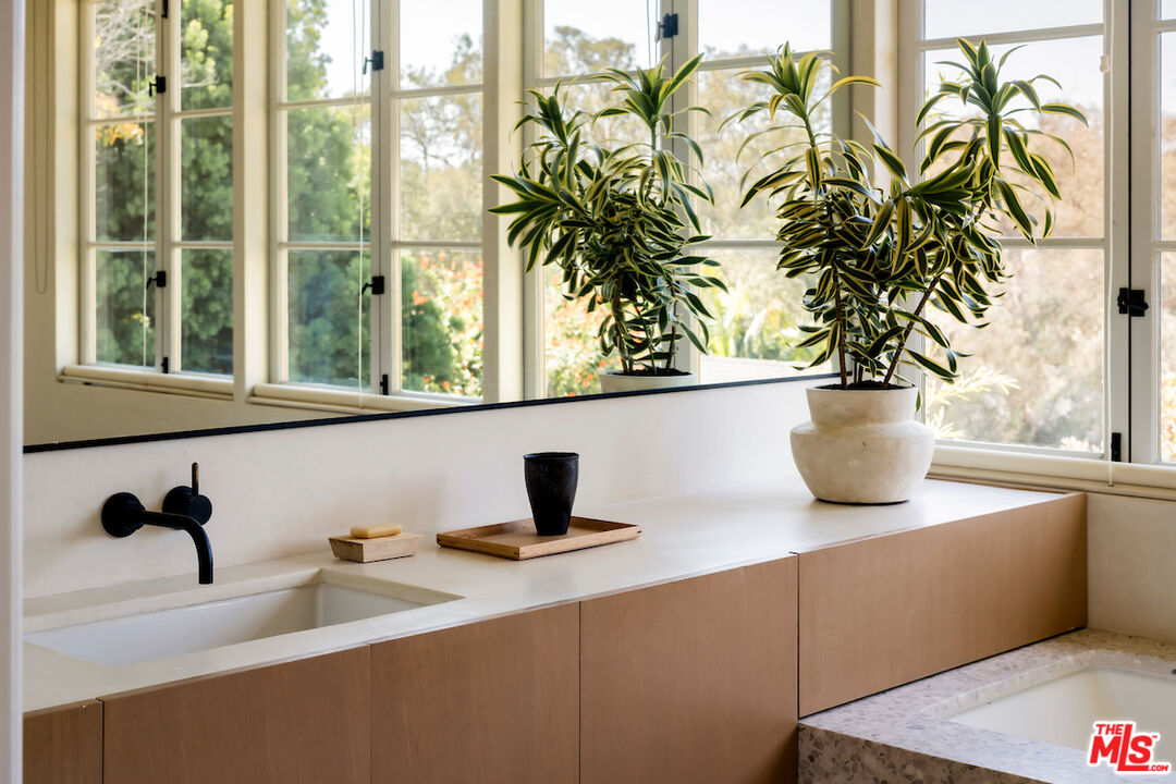 MLS #25605595 image #35