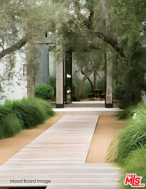 MLS #25605643 image #17