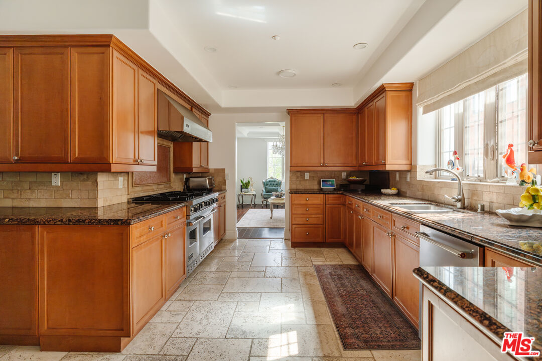 MLS #25605687 image #10