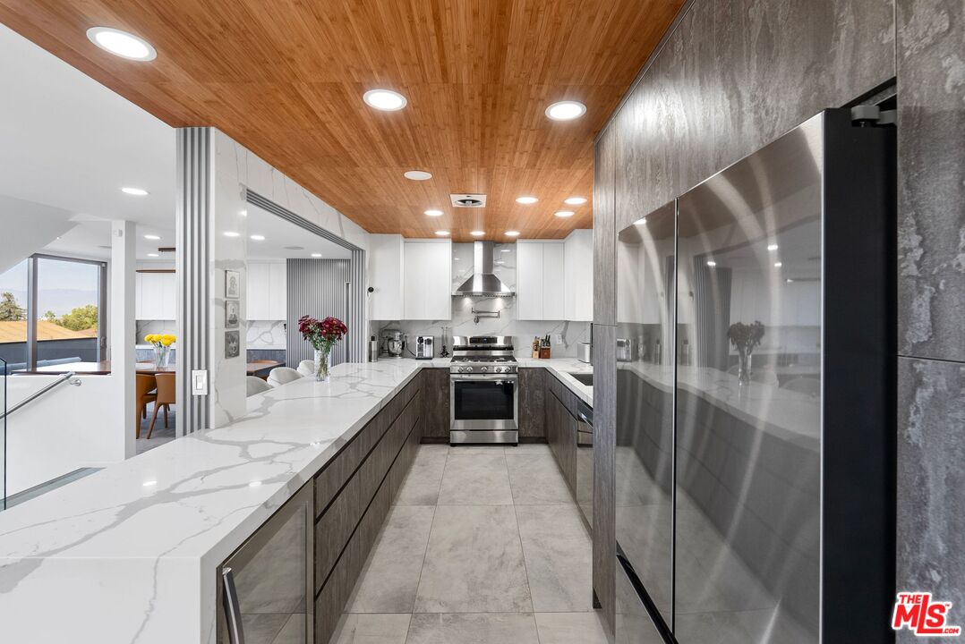 MLS #25605715 image #16