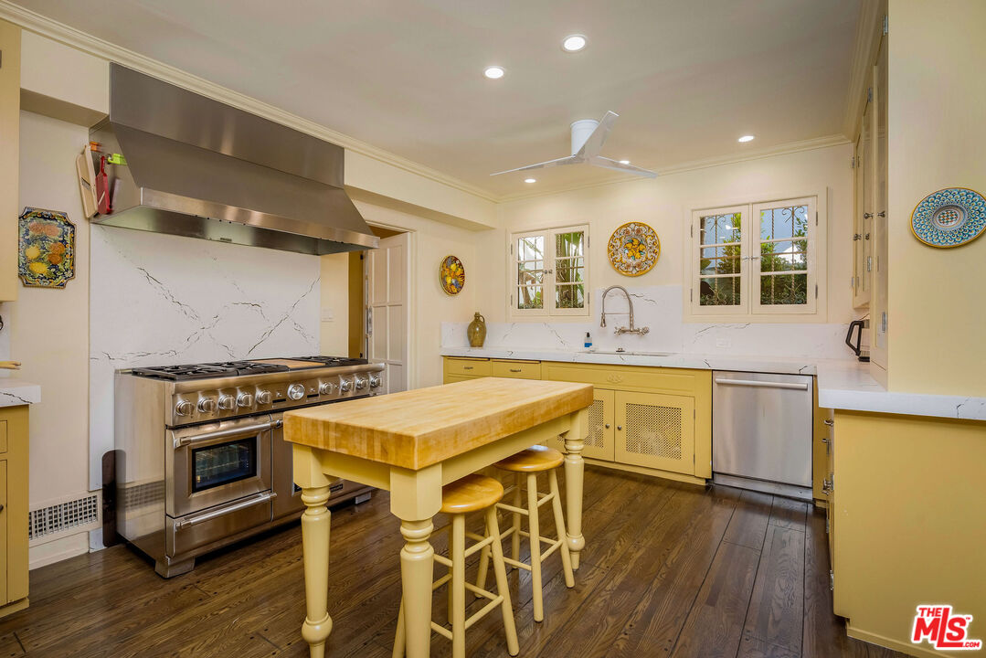 MLS #25605829 image #16