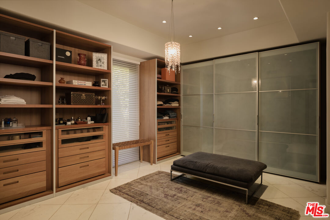 MLS #25605841 image #19