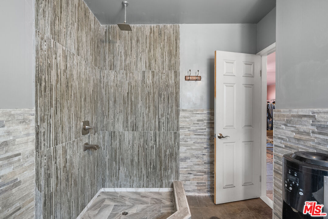 MLS #25605847 image #13