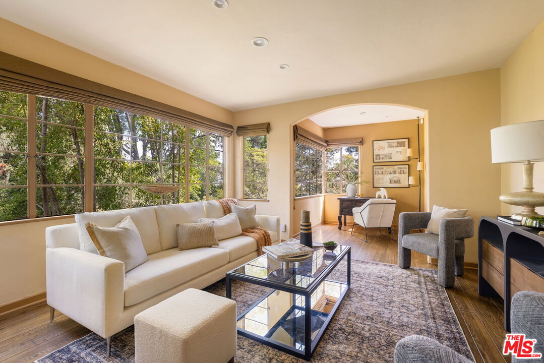 MLS #25606099 image #11