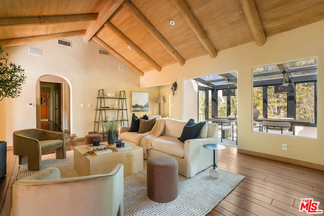 MLS #25606099 image #13