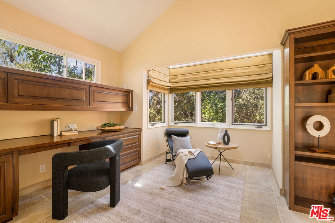 MLS #25606099 image #18