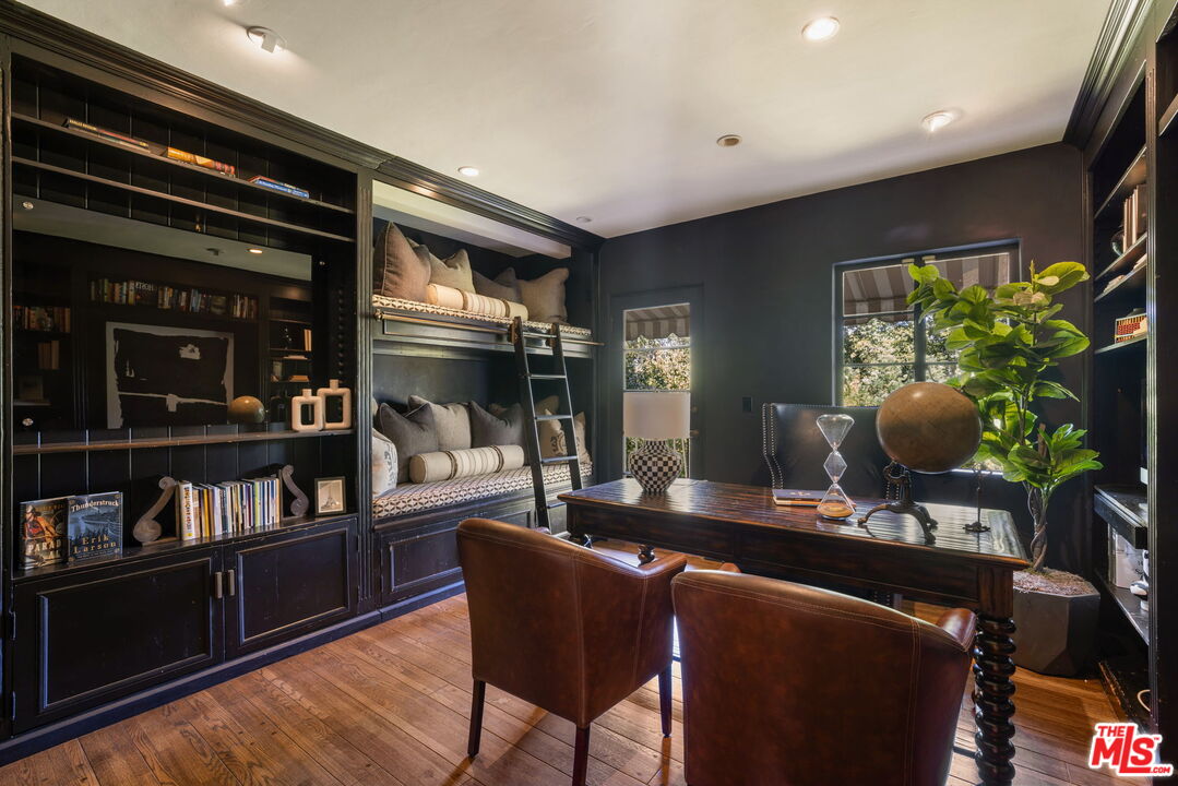 MLS #25606099 image #19