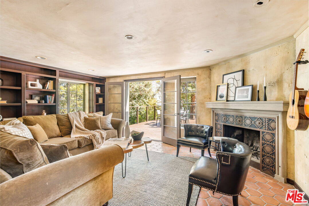 MLS #25606099 image #24