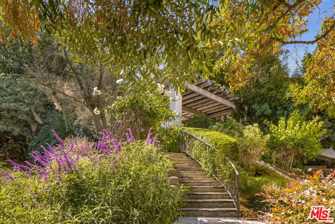 MLS #25606099 image #35