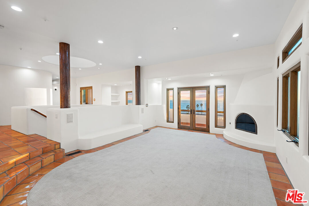 MLS #25606105 image #9