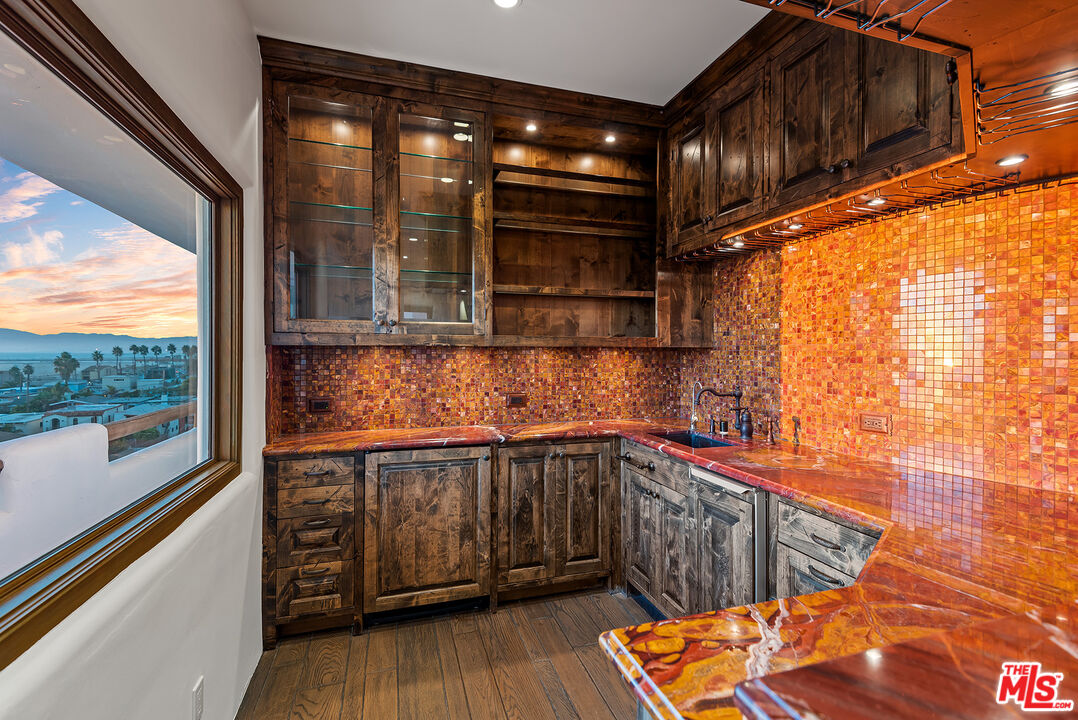 MLS #25606105 image #24